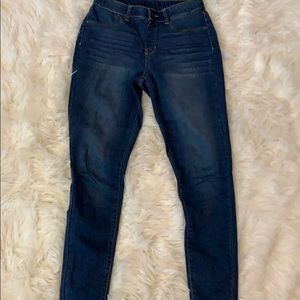 High waisted curve hugging jeggings